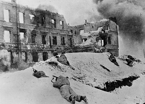 German soldiers among the ruins during the Battle of Stalingrad, 1942-43.